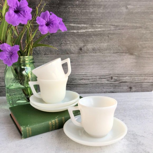 Vintage White Milk Glass Espresso Sets, Demitasse - Picture 12 of 12